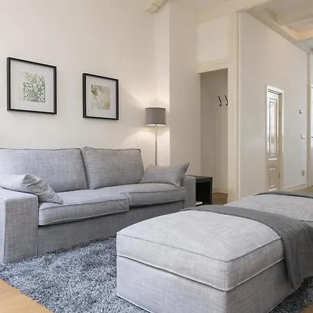 Stylish Canal House Apartmán